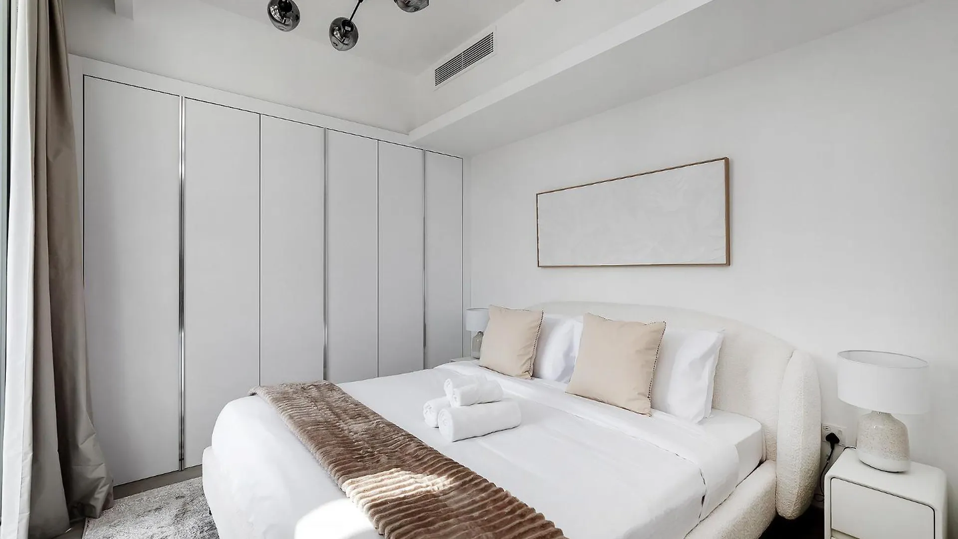 Bright 1Br With Balcony In Luma 22 Apartment Dubai