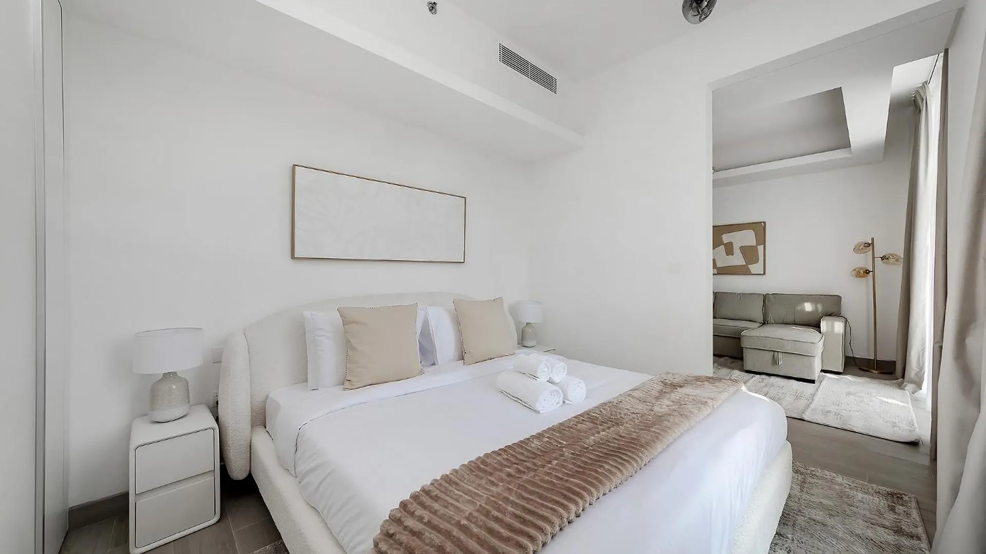 Bright 1Br With Balcony In Luma 22 Apartment Dubai