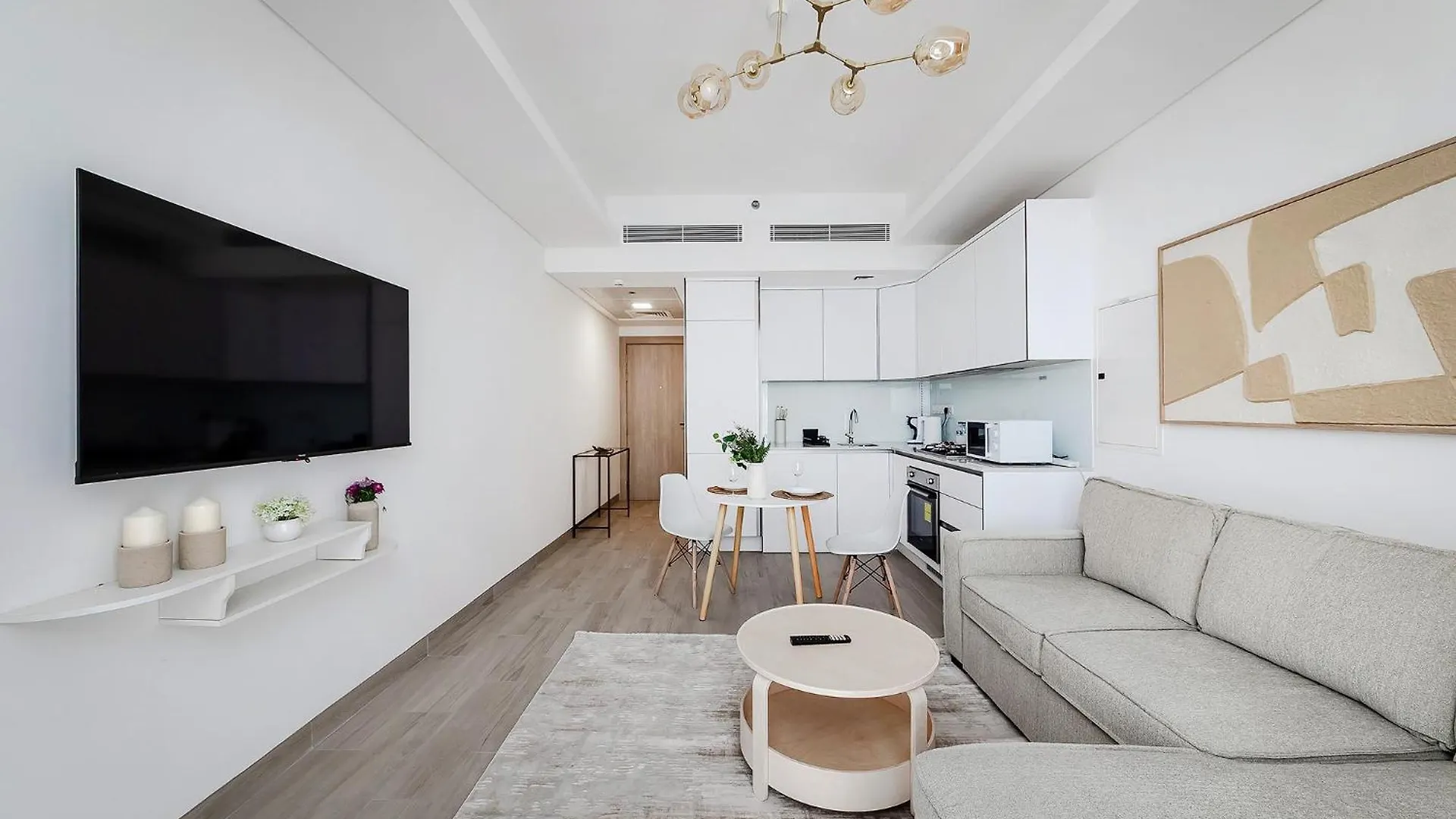 Bright 1Br With Balcony In Luma 22 Apartment Dubai
